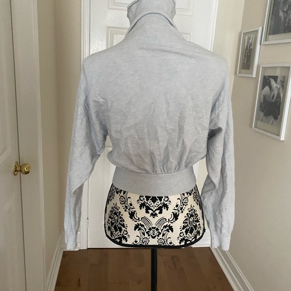 Wilfred Lorin Sweater (pale blue) - Picture 3 of 5